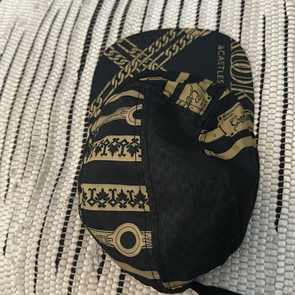 Hat. - Picture 4 of 12